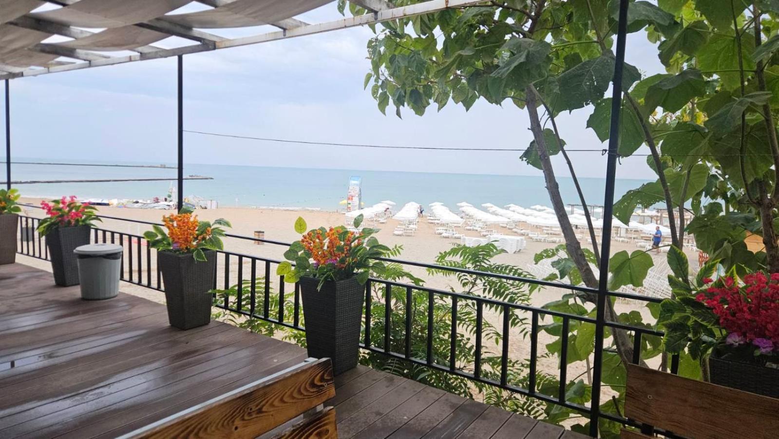 Maria Tereza Bungalows Balchik Extérieur photo